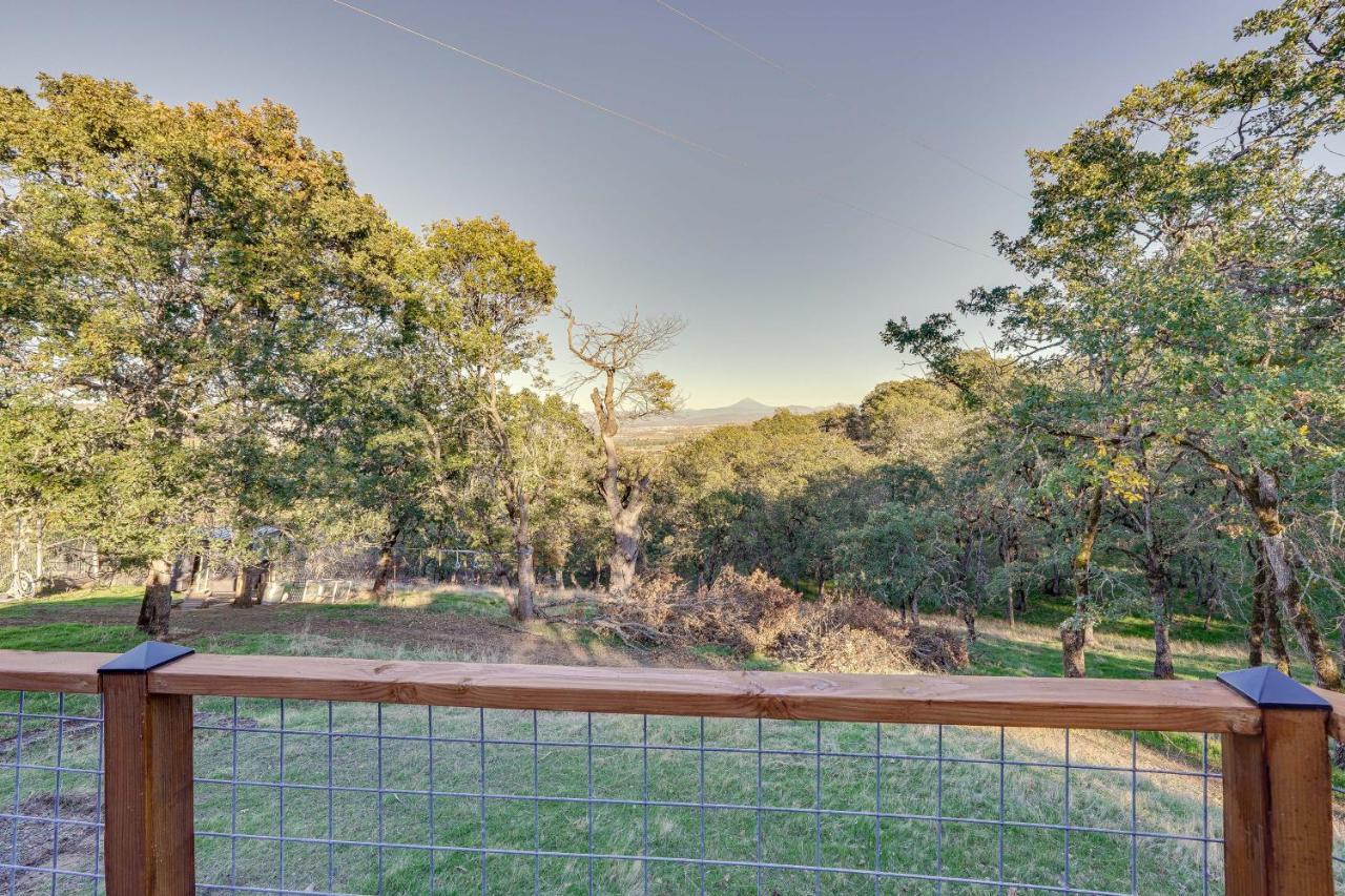 Cozy Central Point Bungalow On Working Winery! מראה חיצוני תמונה