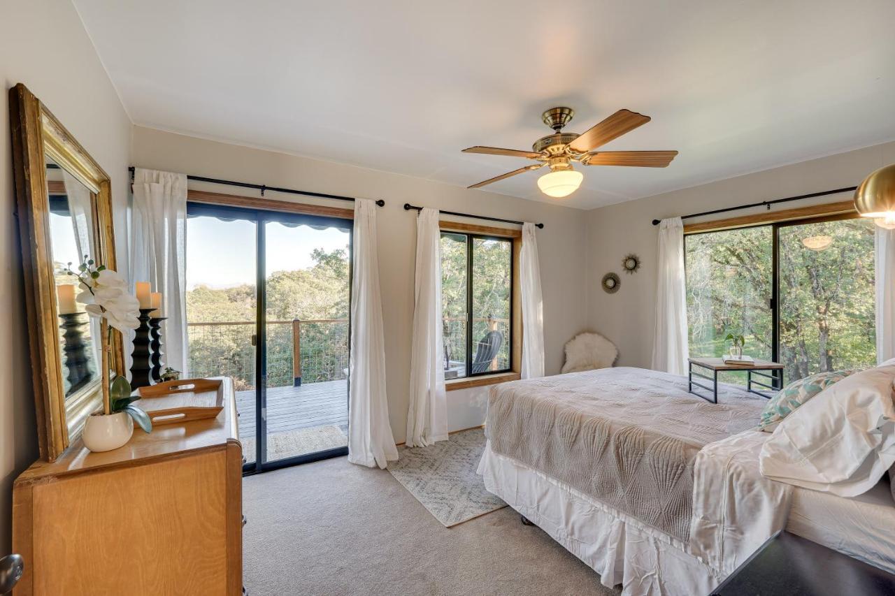 Cozy Central Point Bungalow On Working Winery! מראה חיצוני תמונה